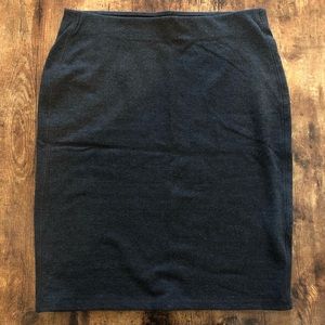 Gray pencil skirt